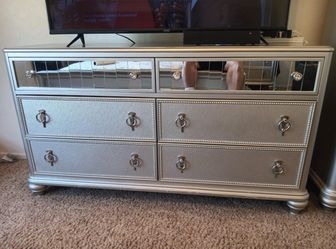 Silver dresser w mirror and nightstand