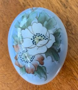 Bing & Grondahl Egg