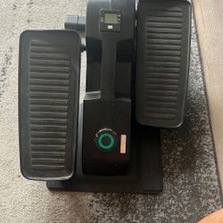 Cubii Under Desk Elliptical 