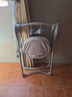 Graco baby swing