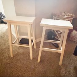 FIRE SALE! LAST DAY! SET OF 2 WHITE FARMHOUSE BAR STOOLS – WAS $80, NOW ONLY $30 OBO! OVER 60% OFF!
