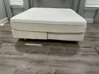 King size bed selling as is