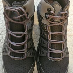 Wolverine Durashocks - Brand New Size 9