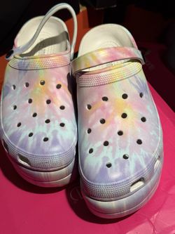 Crocs Size 10