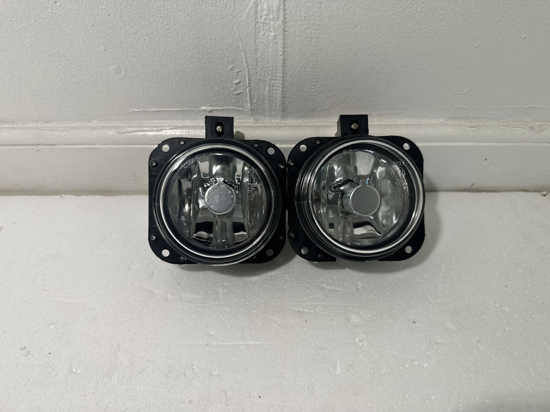 Mitsubishi Eclipse Fog Light Year 2002-2005