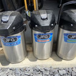 Coffee urns