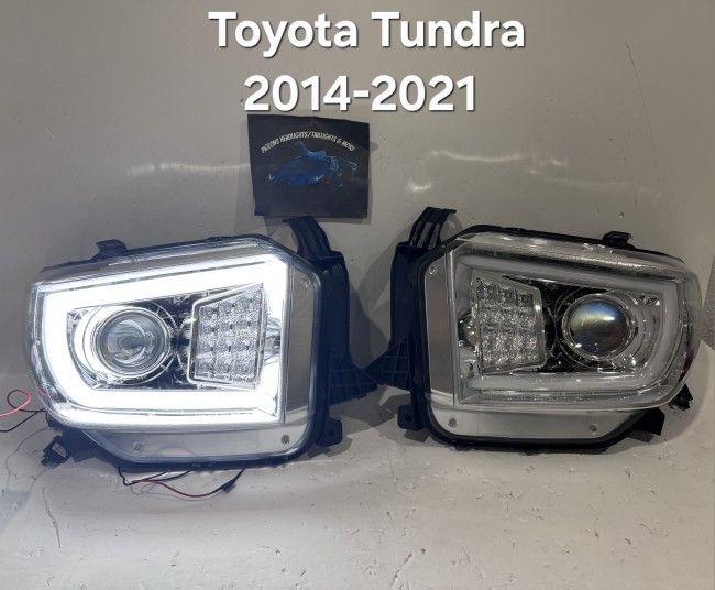 Toyota Tundra 2014-2021 Headlights