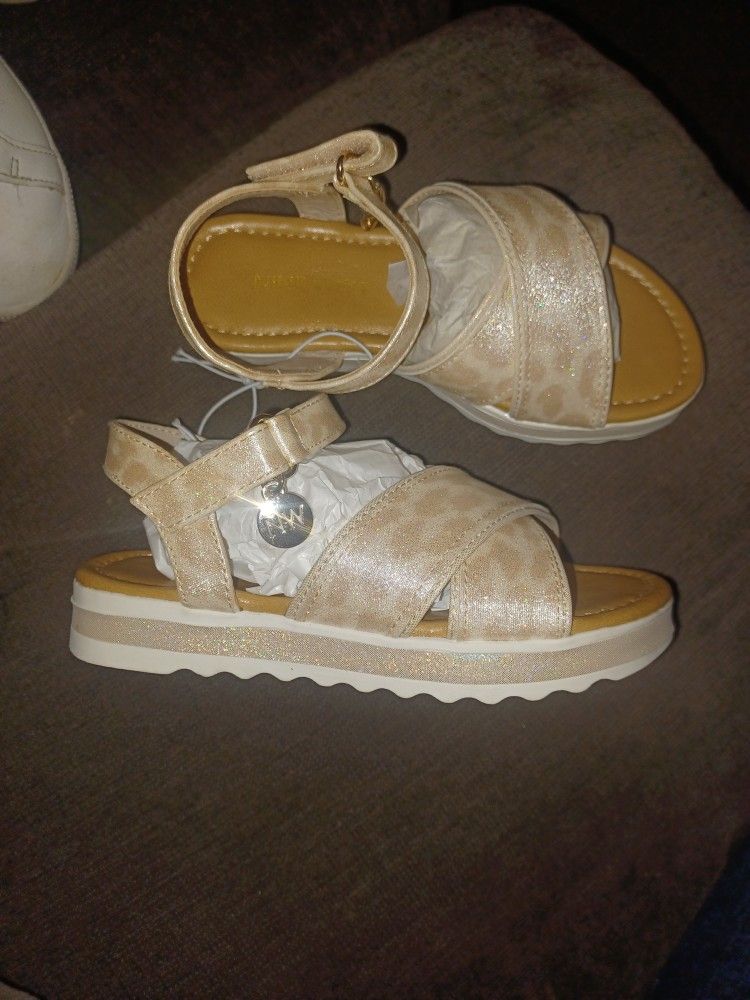Kids Sandles Girls Size 11c