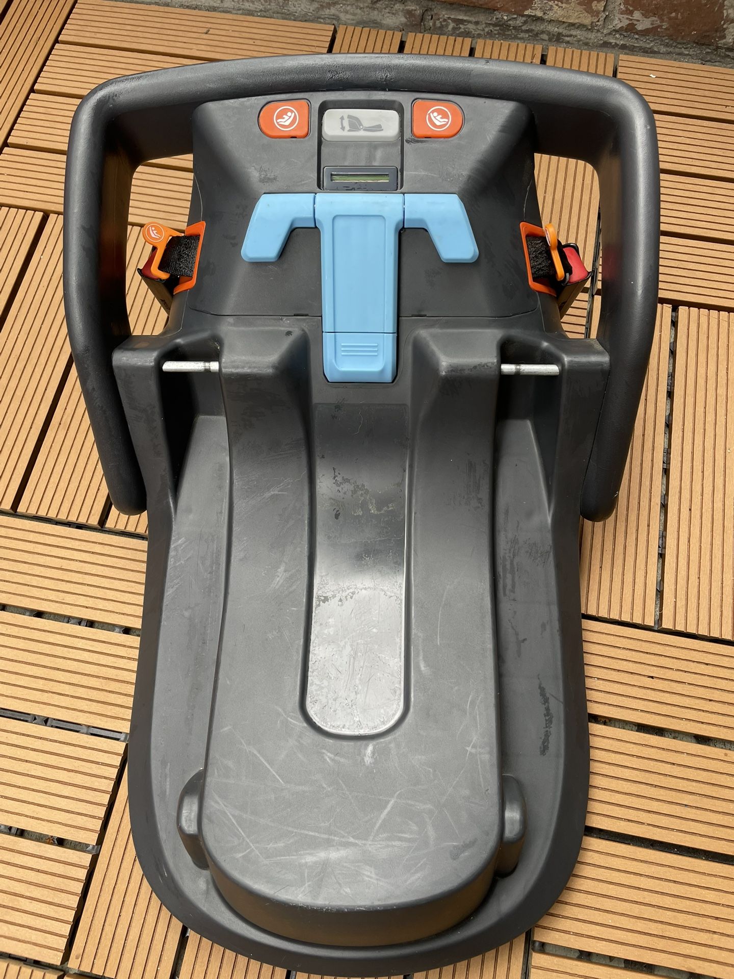 Free Uppa Baby Car Seat Base