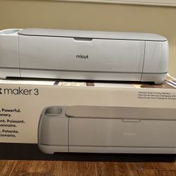 Brand new Cricut Maker 3 With Essentials Bundle With Box 