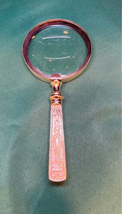 Vintage silver plate handled magnifier with ornate handle