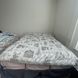 Queen Mattress with Adjustable Base 