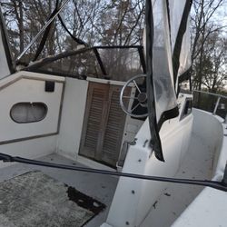 Boat Aquasport  175 Hp __walk Around And Sleeper