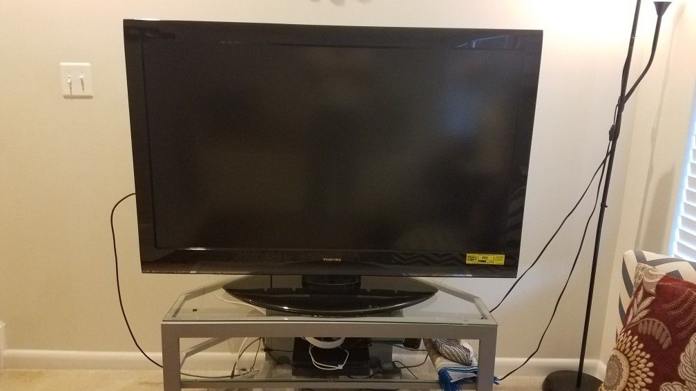 Toshiba 55" Lcd with Remote control