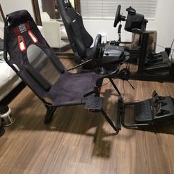 GT Lite Racing Chair / Logitech PS/PC Steering Wheel