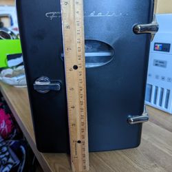 Mini Desk Top Fridge
