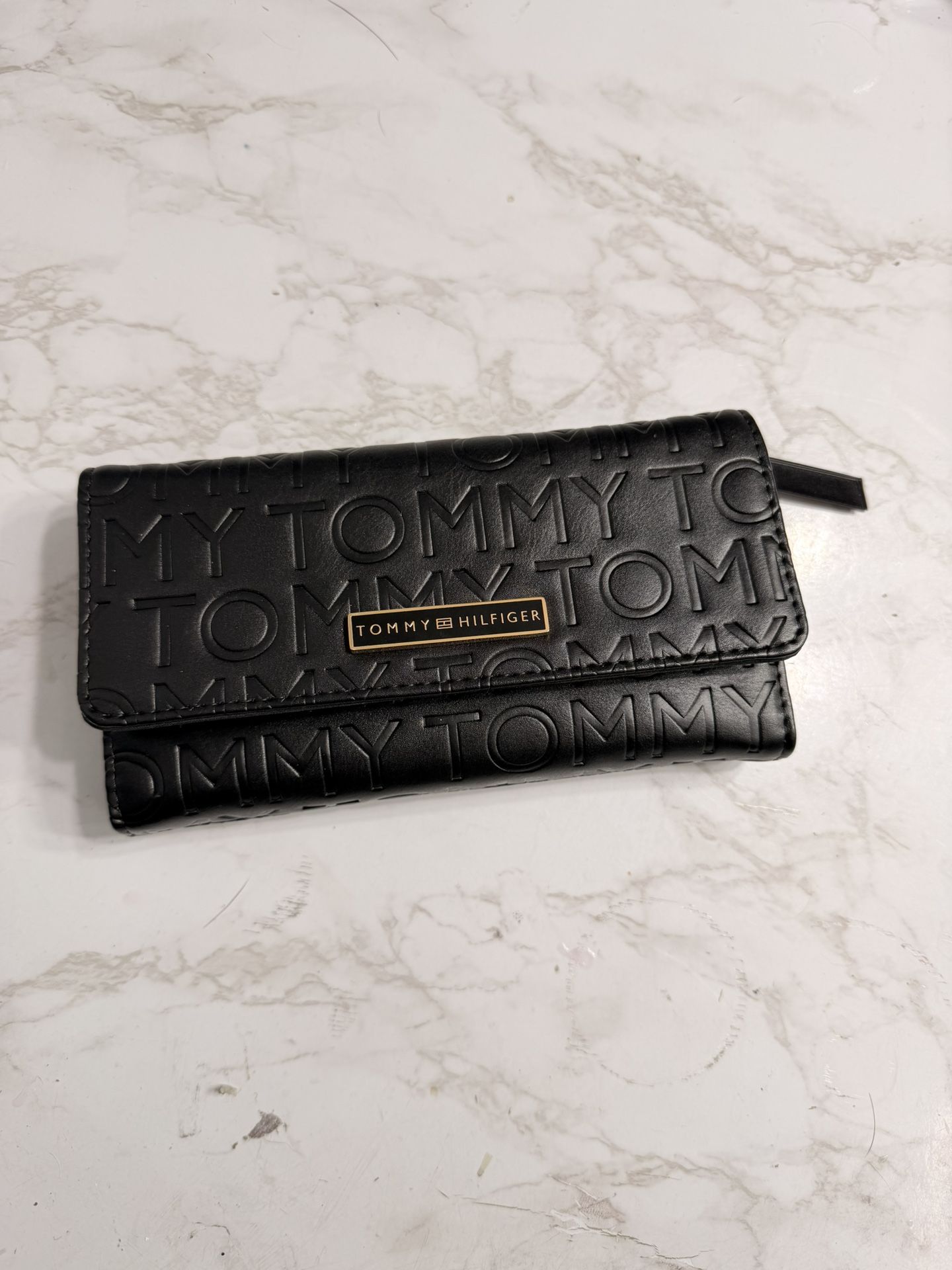 Tommy Hilfiger Leather Wallet