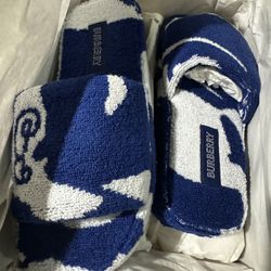 Burberry Slippers 