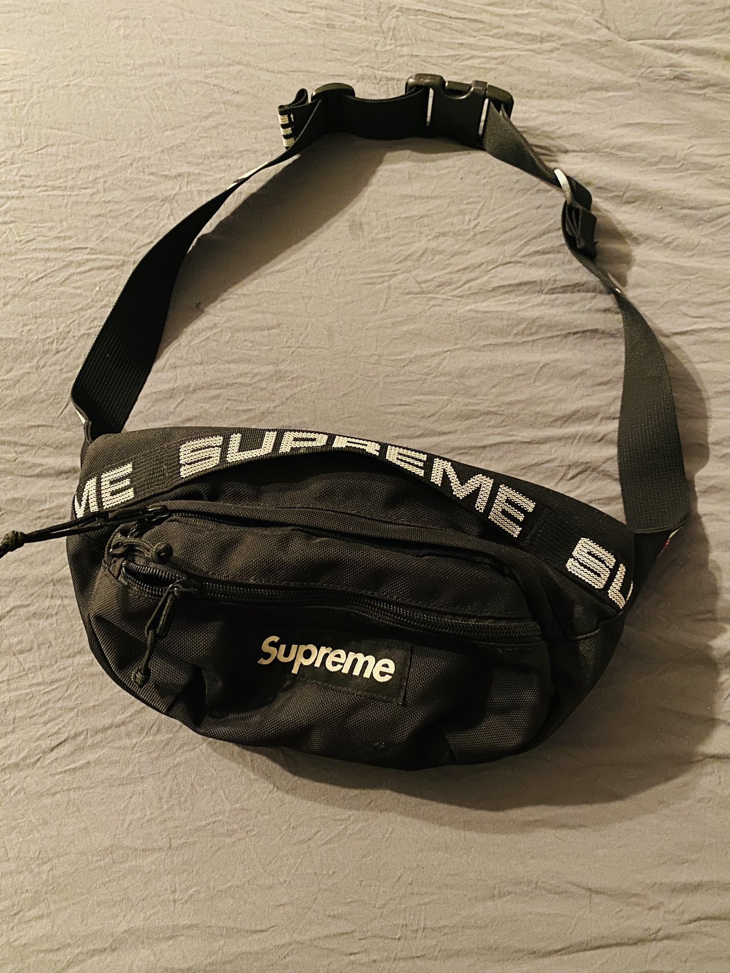 Supreme Small Waist Bag