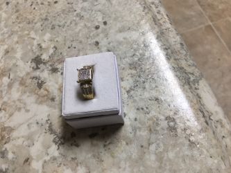 Women’s wedding ring size 7