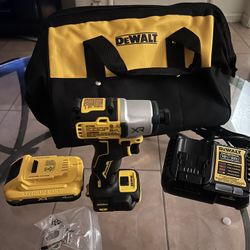 Impact Drill DCF845 + Battery +charger+ Tool Bag