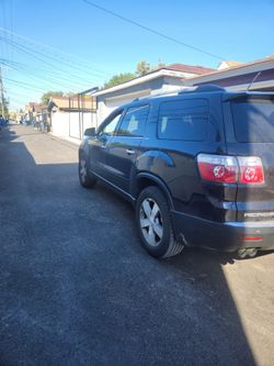 2011 GMC Acadia