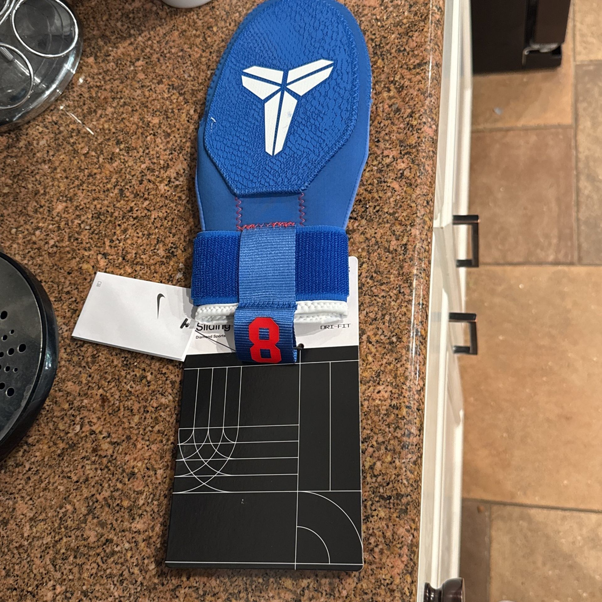 Kobe Baseball Sliding Mitt