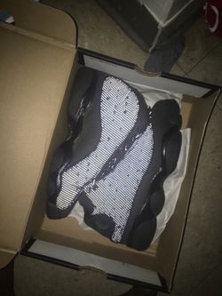 Black cat 13’s size 6.5