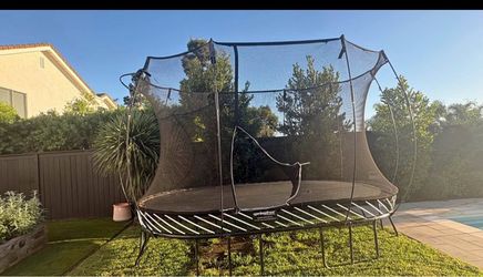 Springfree trampoline large