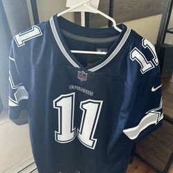 Micah Parsons Autographed Cowboys Jersey With COA