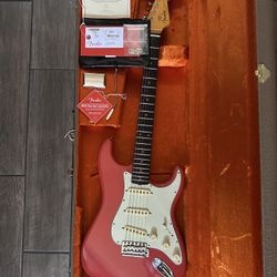 Fender American Vintage II '61 Stratocaster - Fiesta Red