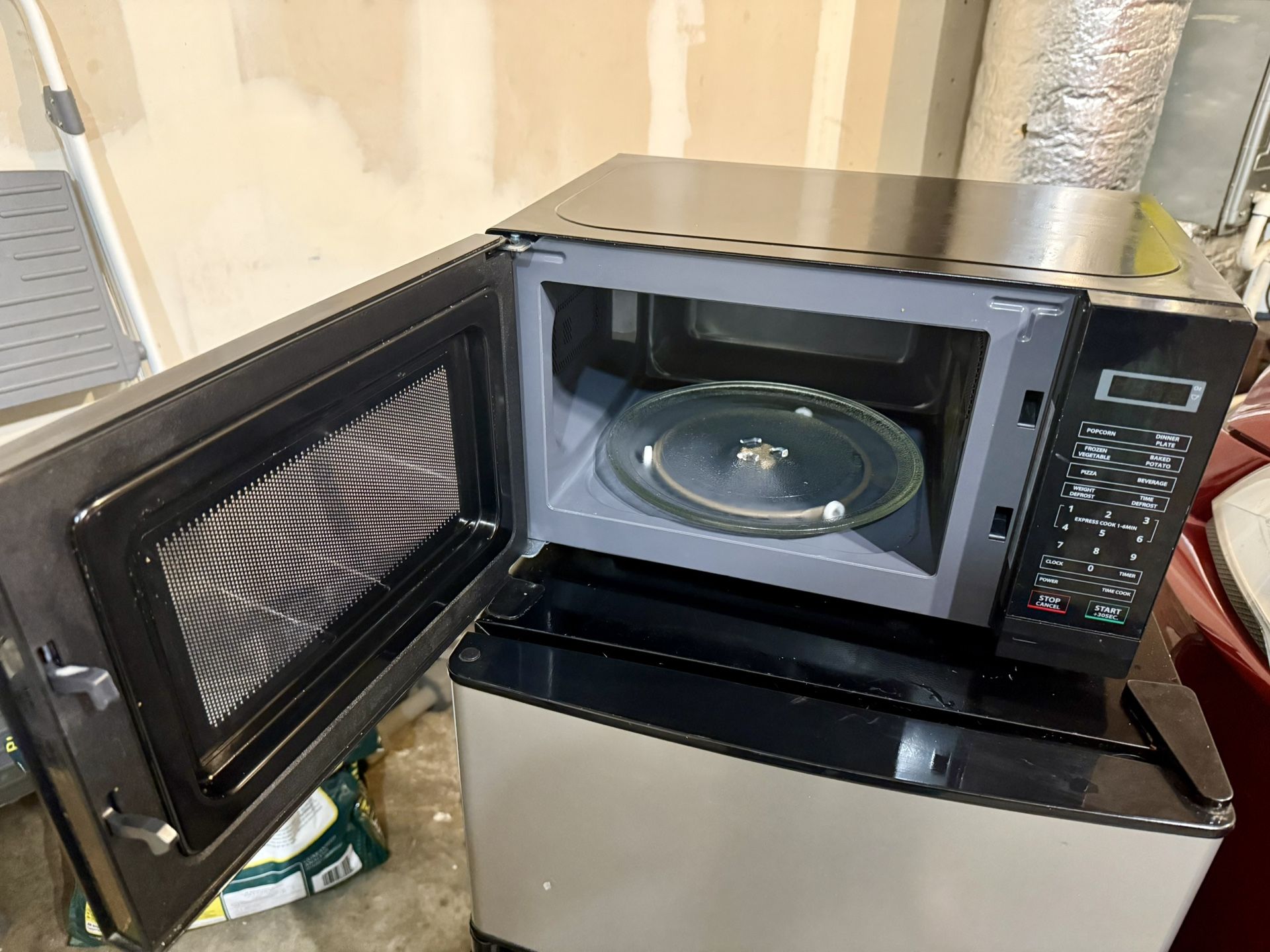 Microwave 