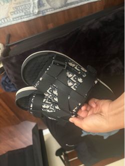 Dior slides