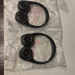 Cadillac Escalade Digital Headphones - Cadillac Branded