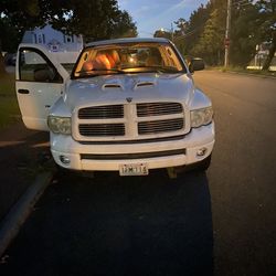 2003  1500 Dodge Ram 