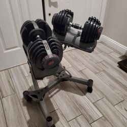 Bowflex® SelectTech® 552 Dumbbells (Set Of 2) & Stand Bundle