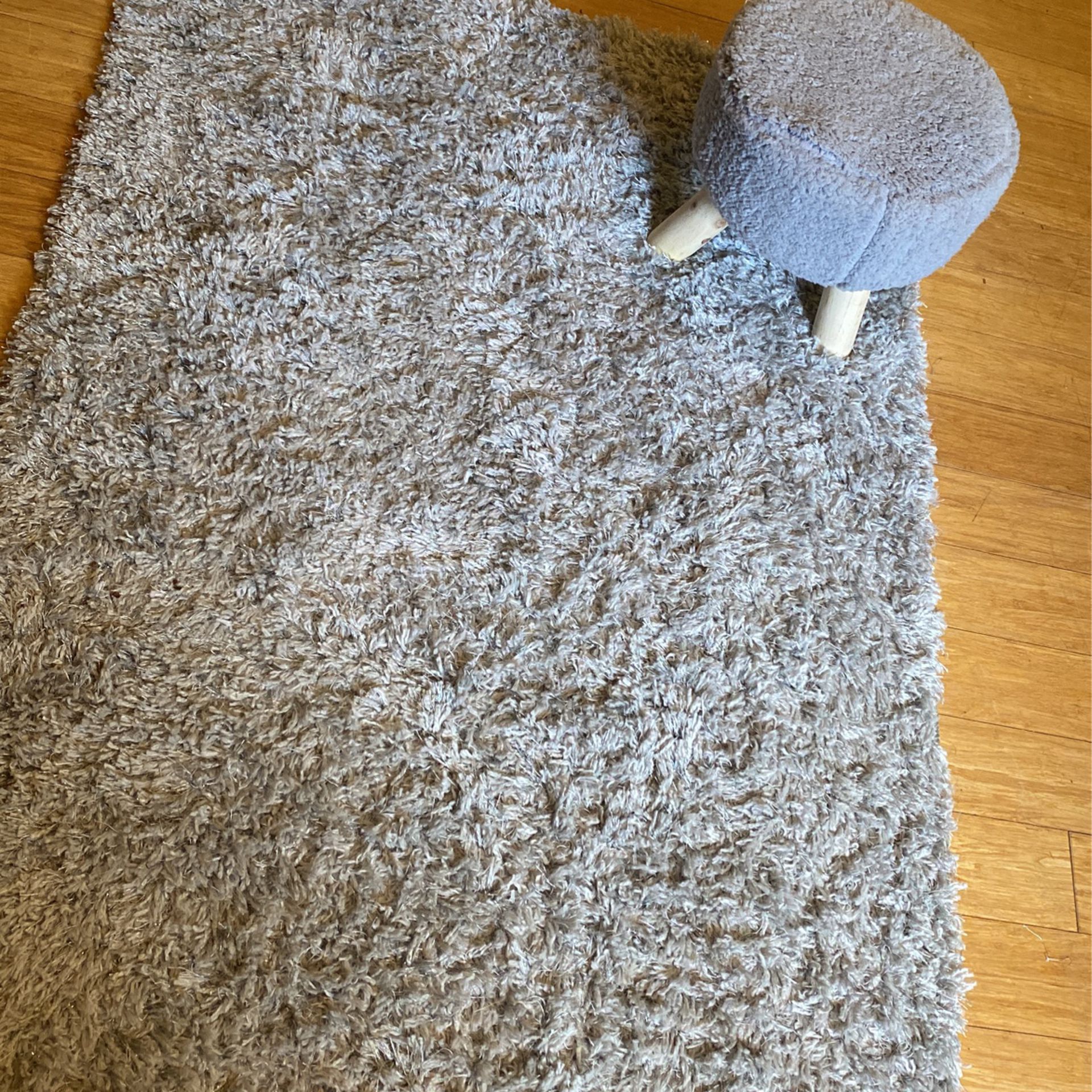Gray Rug with Matching Gray Stool