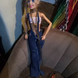 Fashion Diva Doll