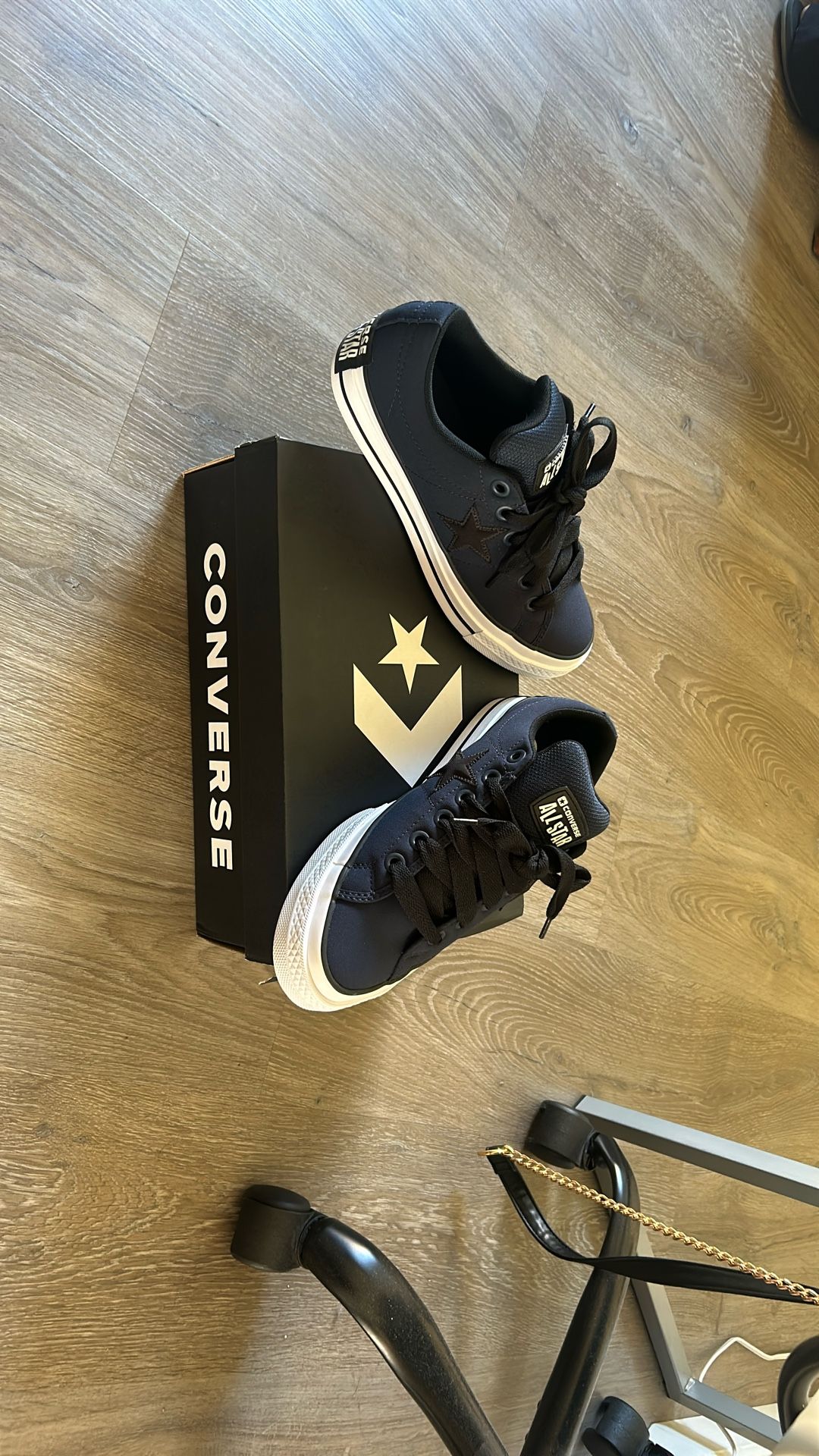 Converse