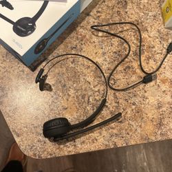 Headset 