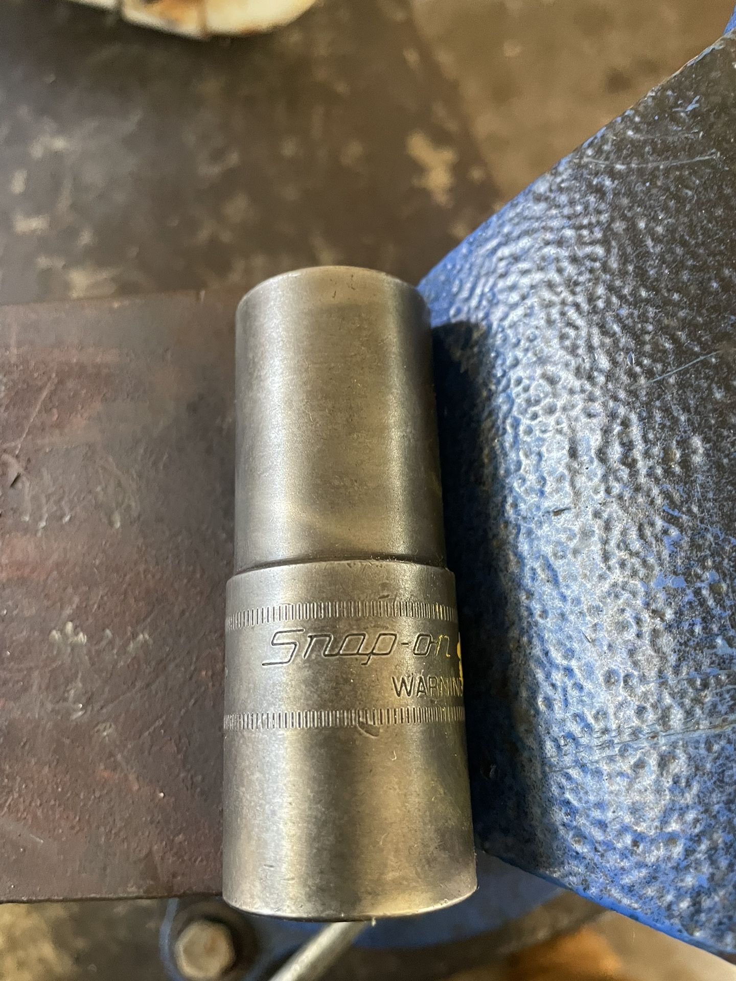 Snap On Socket