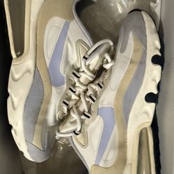 Women’s Nike Air Max 270