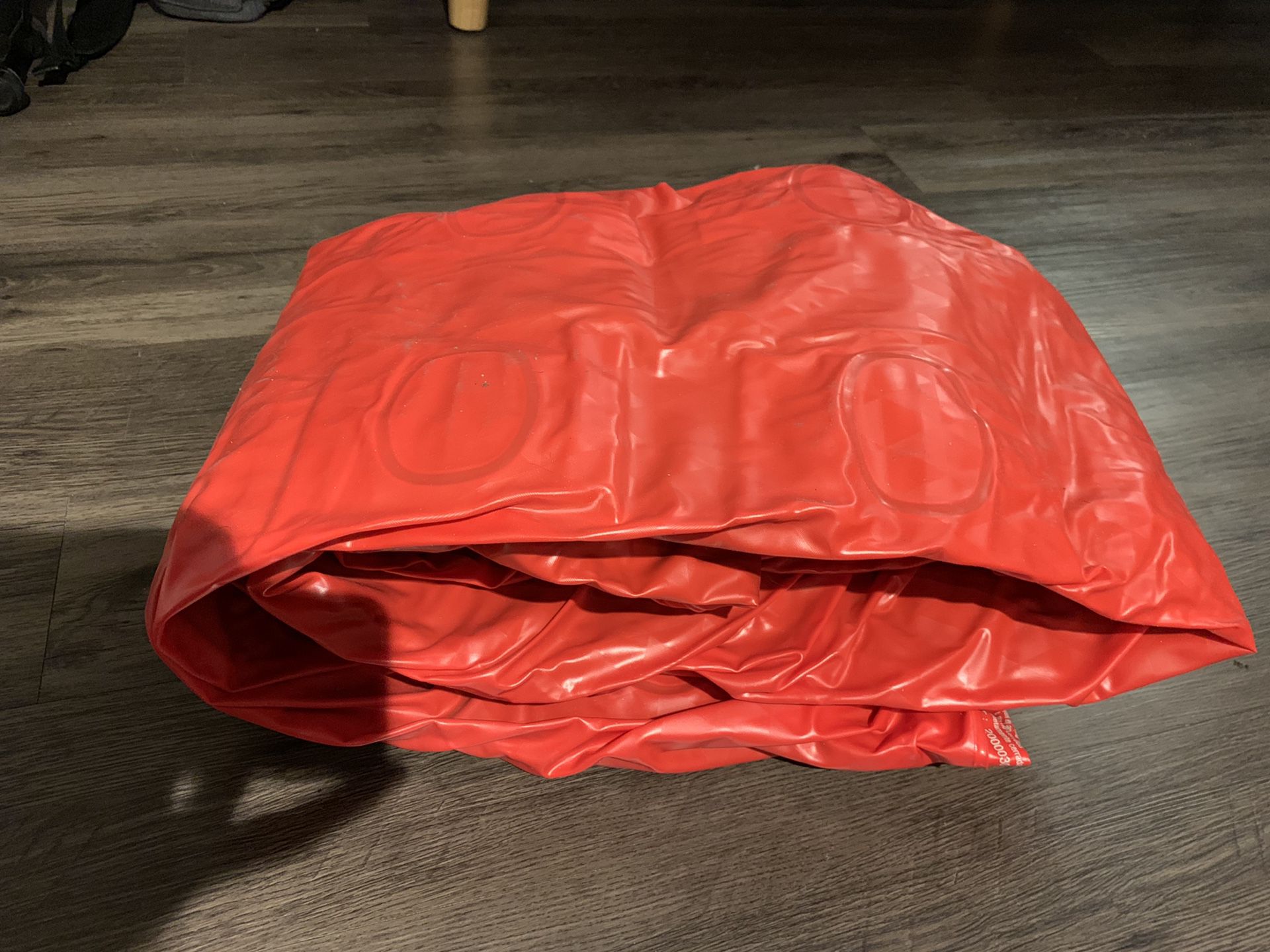 Inflatable mattress with inflator