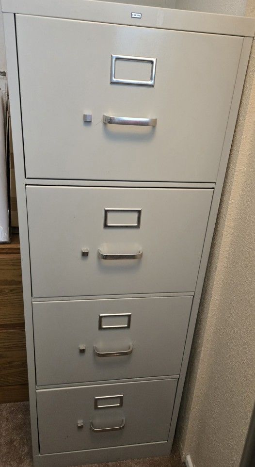 Heavy duty 4 drawer metal filing cabinet