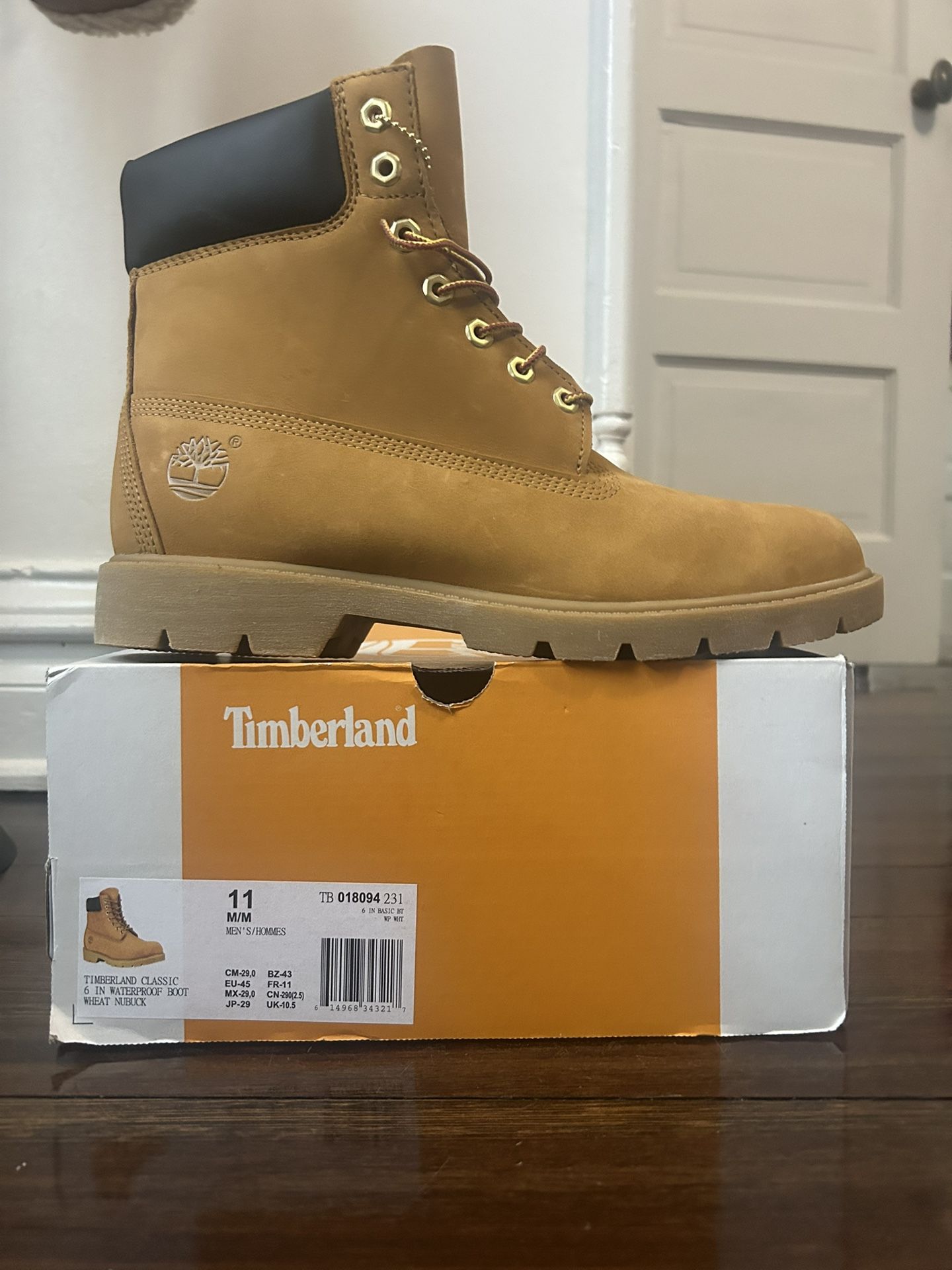 Mens Timberland 6in Classic Size 11 New 