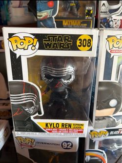 Funko Pop Star Wars Kylo Ren Supreme Leader #308