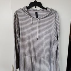 Ladies Tops, Each, See Below 