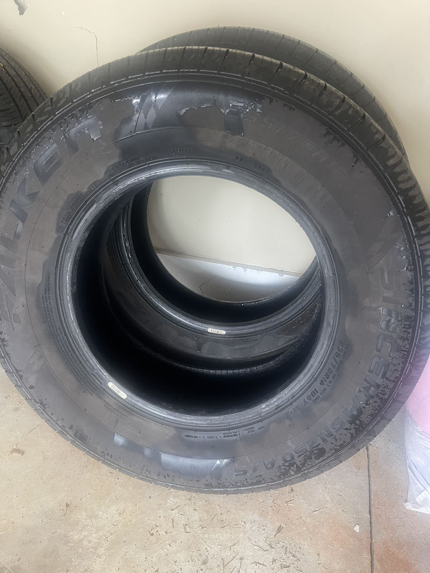 4-Faulken 225/70/16 Tires