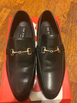 Men’s dress shoes