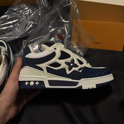 Lv sneakers
